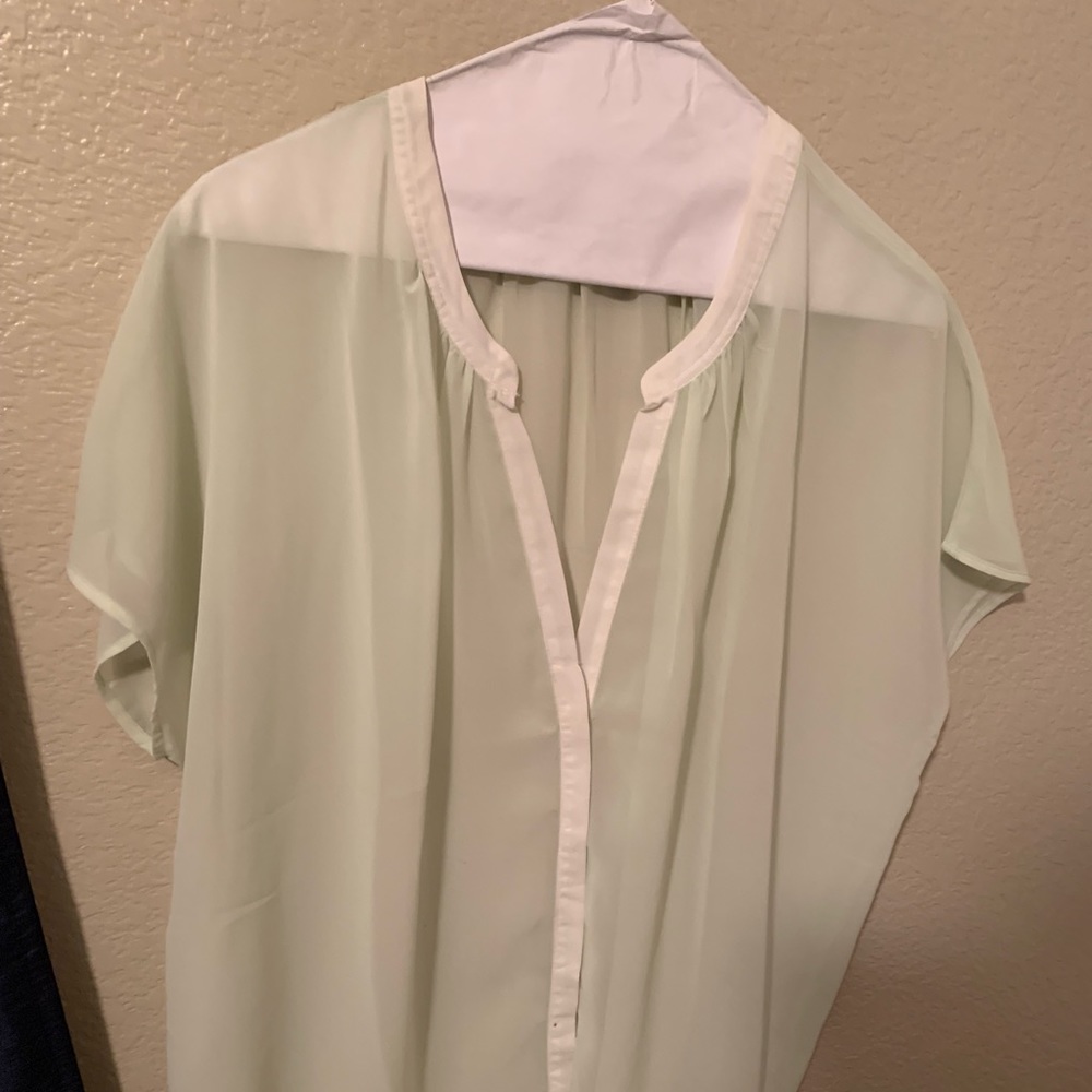 Banana Republic women’s blouse size medium